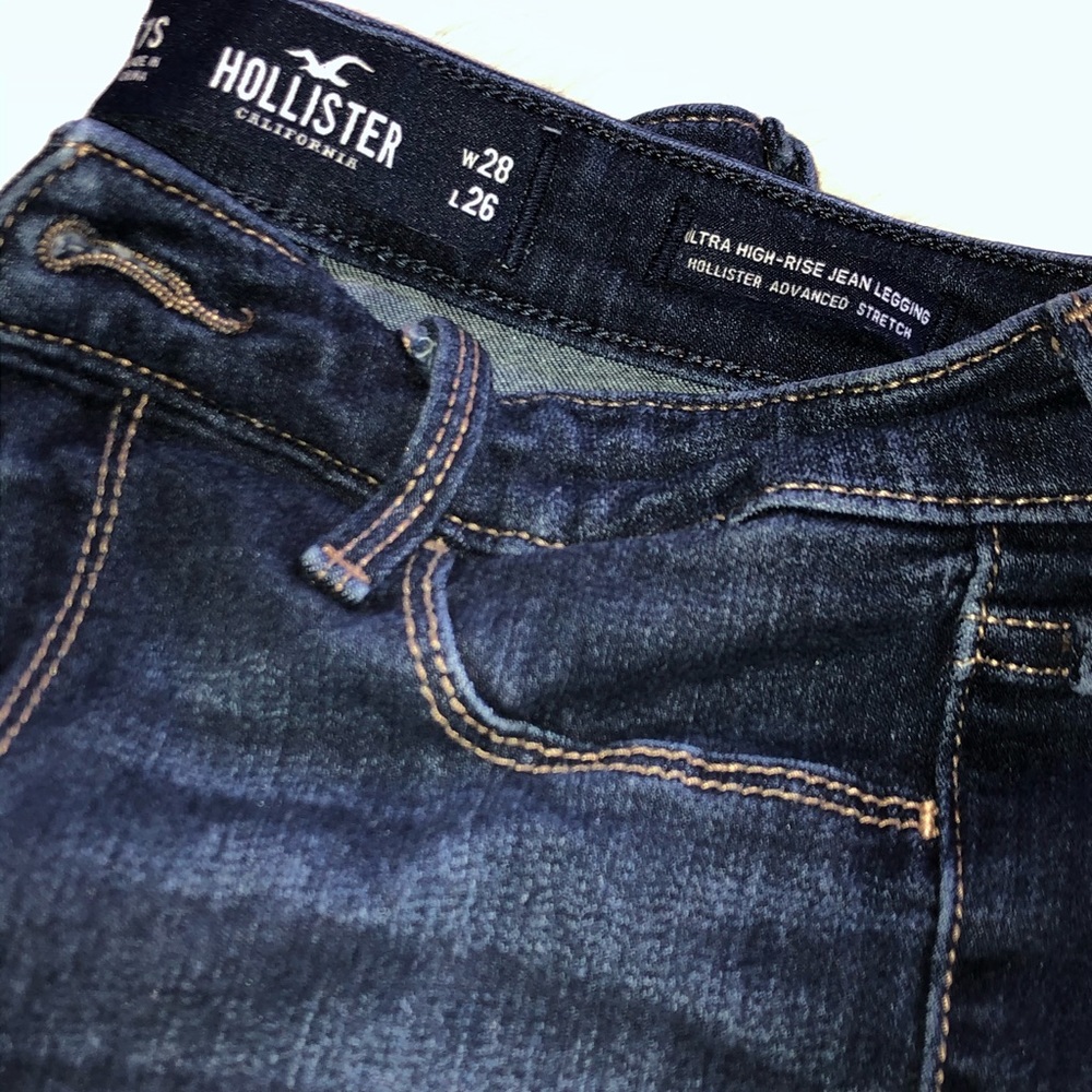 Hollister Ultra highrise jean legging  size 7s